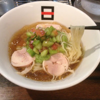 「初夏の彩り野菜の冷たいラーメン、ミニカレー」@麺処 hachiの写真