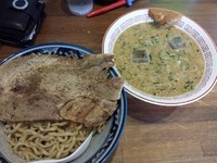 「【ゲリラ限定】冷や汁つけ麺+豚リブステーキテキサス+納豆」@ラーメンアキラの写真