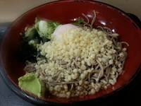 「朝そば（３００円）冷やしたぬき」@名代富士そば 王子店の写真