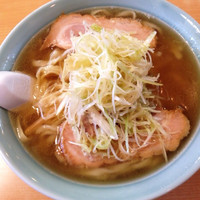 「ネギラーメン大盛」@榮ラーメンの写真