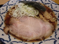 「淡麗らーめん」@兎に角 another leafの写真