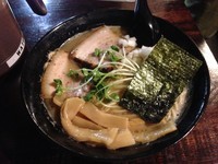 「鶏煮干しラーメン」@自家製麺ほうきぼし 神田店の写真