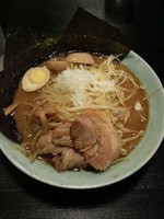 「得盛長浜ラーメン正油1000円」@長浜らーめん 相模原店の写真