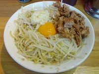 「油そば（800円）ニンニク」@ラーメン髭の写真