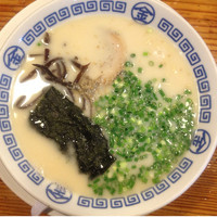 「まるきんラーメン600円＋替え玉120円」@博多まるきんラーメン 横浜港北店の写真