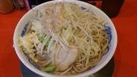 「ラーメン 大盛り ヤサイ、ニンニク多め、アブラ」@ジャンクガレッジ 大宮駅前店の写真
