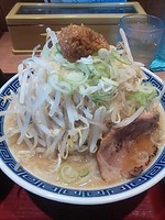 「富士ラーメン　醤油」@優勝軒 麺や十兵衛 所沢店の写真