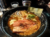 「焦がし特濃ラーメン　８００円」@麺家 うえだの写真