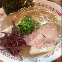 「ラーメン+替え玉」@博多長浜らーめん いっきの写真