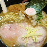 「特濃にぼしvsアラのそば 750円」@おおぜき中華そば店の写真