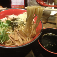 「油そば（大盛り）」@だるまのめ 渋谷センター街店の写真