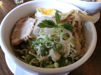 「山形水ラーメン（800円）」@Pour cafeの写真