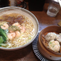 「海老塩ラーメン、鶏豚海老の三種焼売、ミニ麻婆丼」@しゅうまい屋の写真