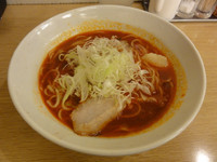 「ピリ辛ラーメン」@○イラーメン 中之島本店の写真