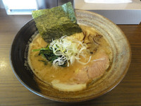 「豚骨醤油らーめん(並)」@らーめん びし屋の写真