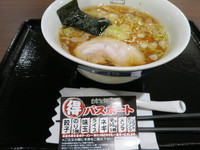 「醤油らーめん750円」@自家製麺 佐野 イオンモール春日部店の写真