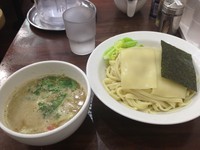 「煮干しつけ麺（中盛り）、780円（同額）」@ラーメン愉悦処 似星の写真
