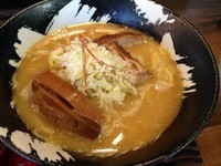 「濃厚鶏そば（７２０円）」@濃厚鶏そば麺屋まるの写真