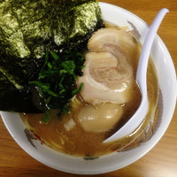 「ラーメン 600円＋味玉 100円」@たかさご家 本店の写真