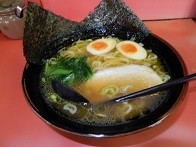 「ラーメン＋味玉」@らーめん 八の字屋の写真