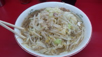 「小ラーメン ニンニクアブラ」@ラーメン二郎 京急川崎店の写真