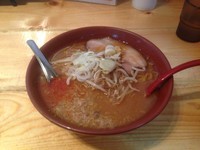 「辛しニンニク味噌らぁめん」@大公の写真