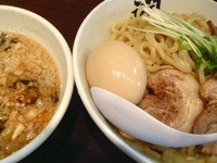 「つけめん（中盛）＋味玉」@らーめん潤 亀戸店の写真