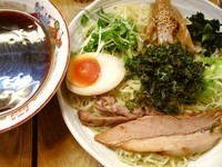 「正油つけそば（細麺、大盛）」@支那そば屋 蘭丸の写真