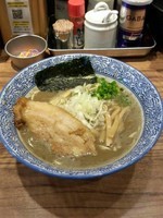 「濃厚煮干そば」@煮干中華ソバ 宮庵の写真