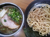 「煮干しつけ麺  １０００円」@MENYA 食い味の道有楽の写真
