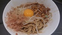 「まぜそば 並_750円」@ジャンクガレッジ 東京ラーメンストリートの写真
