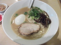 「味玉原点豚骨ラーメン」@北海道 恵比寿の写真