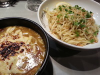 「焦がしチーズのカレーつけ麺￥800」@中華蕎麦 瑞山（ZUIZAN）の写真