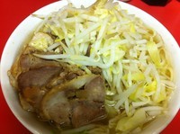 「小ラーメン ニンニク少し」@ラーメン二郎 千住大橋駅前店の写真
