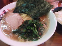 「ラーメン+ミニライス」@横浜家系ラーメン つばさ家 立川店の写真