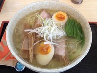 「塩わんたんめん＋味玉（￥650＋￥100）」@和風らーめん 味のほうさくの写真