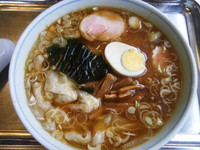 「ワンタン麺・麺少なめ788円」@大勝軒 武蔵増戸店の写真