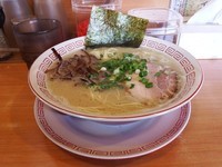 「長浜らーめん」@博多長浜らーめん 六角堂 橋本店の写真