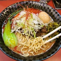 「担々麺（平日ランチ大盛無料）　800円」@中華そば 華丸の写真