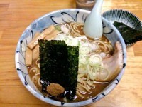 「ラーメン大盛+海苔 ￥880」@自家製麺 然の写真