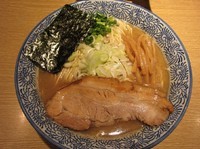 「ばいかんエソ煮干ソバ feat. IBK中盛（７３０円）」@煮干中華ソバ 宮庵の写真