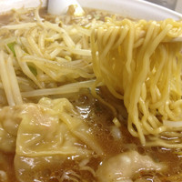 「みそワンタンメン（620円）」@らーめん 秀栄の写真