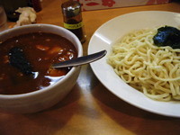 「カレーつけ麺800円」@手打ちつけ麺 欣家の写真