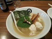 「冷やしニボシオらーめん＋麦酒＆メンマ」@RAMEN GOTTSUの写真