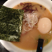 「名古屋コーチン白湯ラーメン魚醤(細麺)」@麺流地 浅草 たいがの写真
