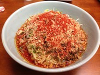 「汁なし担々麺　ダブル」@中華屋 龍影の写真