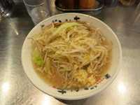 「塩らーめん（野菜多め・ニンニク）：650円」@らーめん大 竹ノ塚店の写真