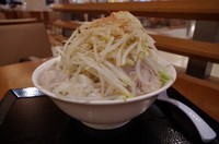 「ラーメン大盛り(ヤサイW・ニンニク・アブラW)720円」@ジャンクガレッジ イオンレイクタウンmori店の写真