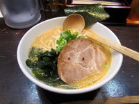 「醤油らーめん」@味源 芝浦店の写真