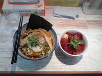 「四つ葉そば、まぐろ丼」@中華そば 四つ葉の写真